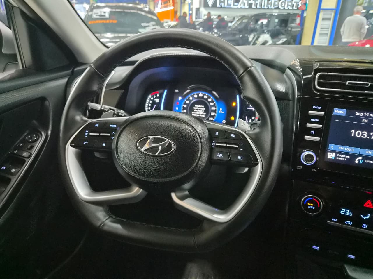 HYUNDAI CRETA