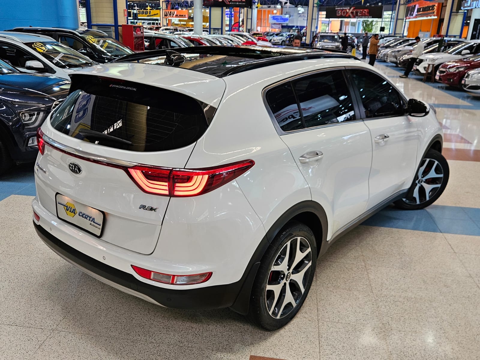KIA SPORTAGE