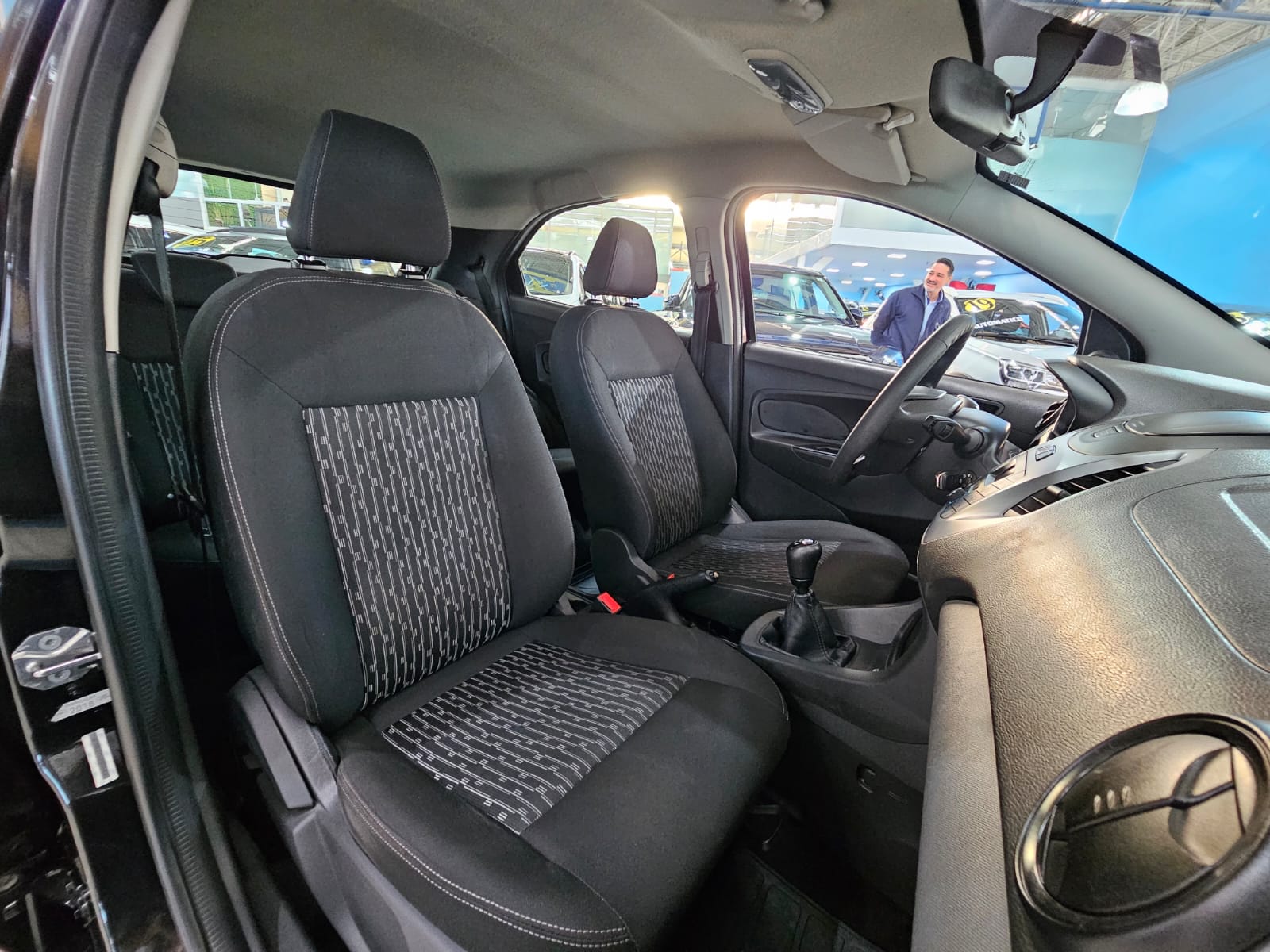 FORD KA