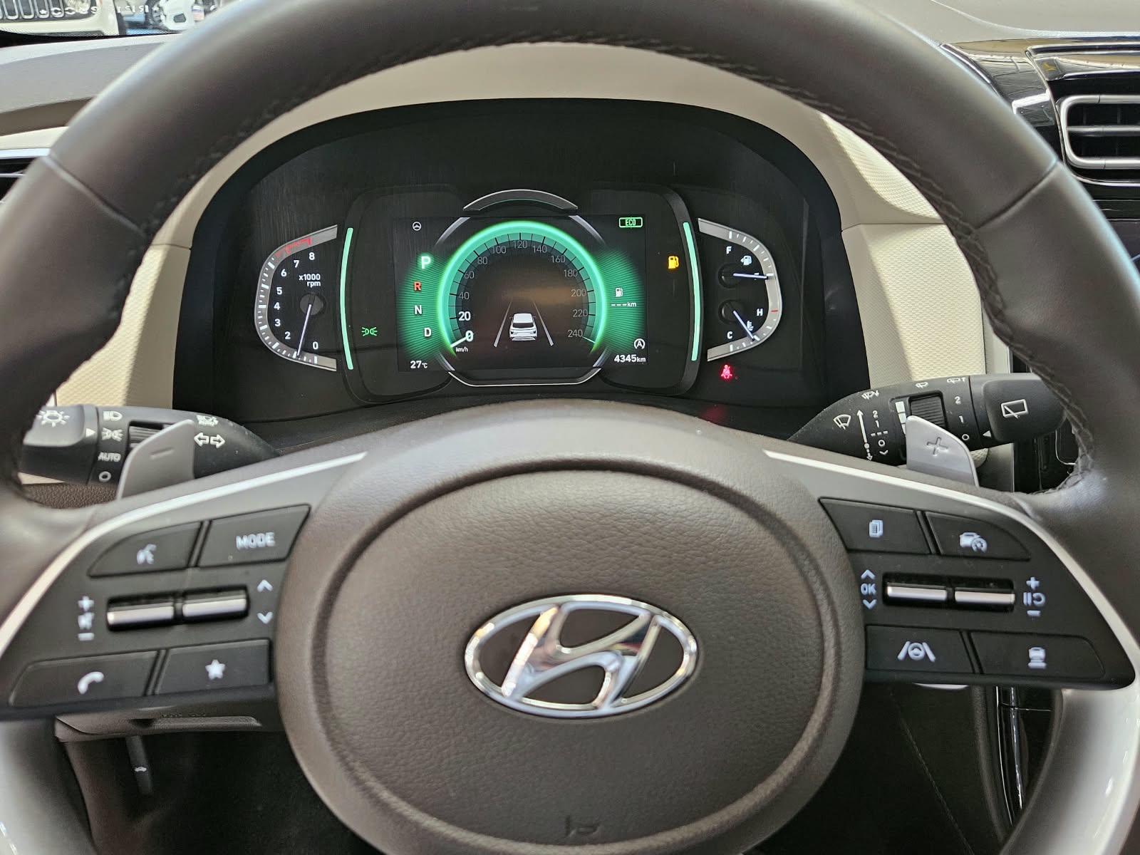 HYUNDAI CRETA