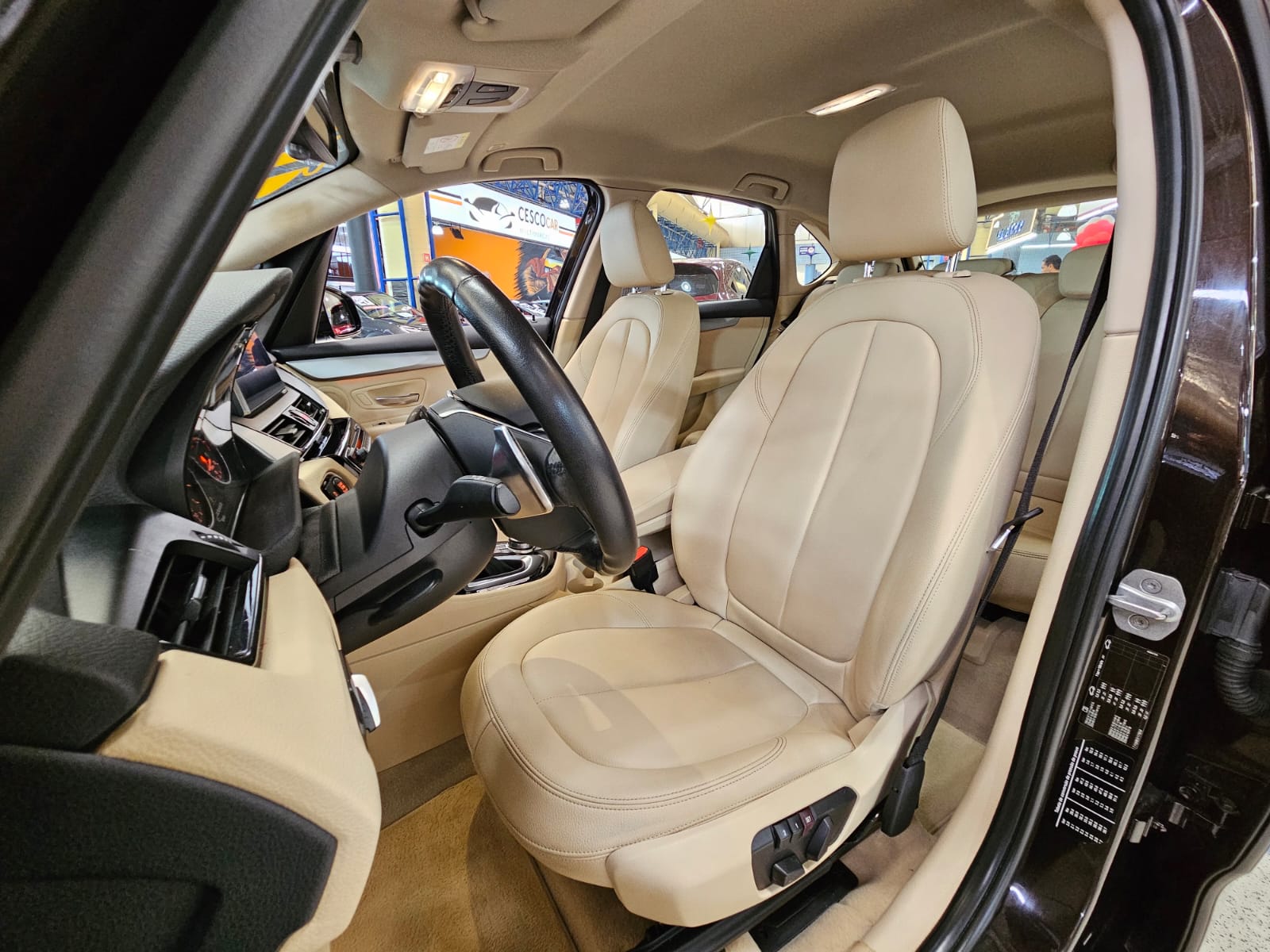 BMW 220i