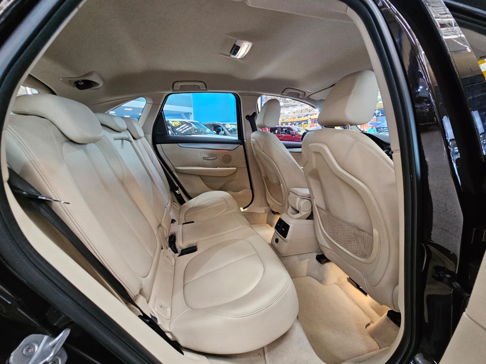BMW 220i