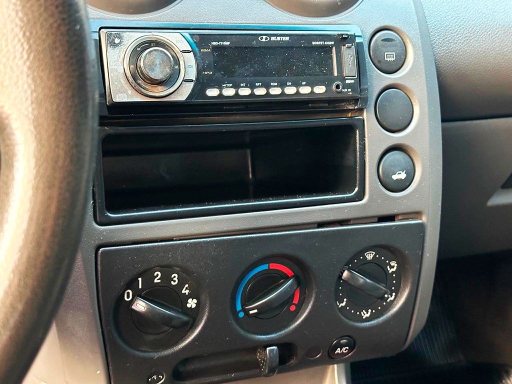 FIESTA 1.6 MPI SEDAN 8V