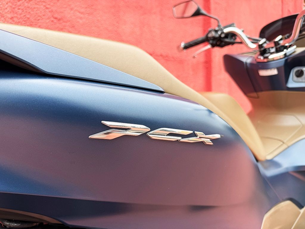 HONDA PCX 160 DLX