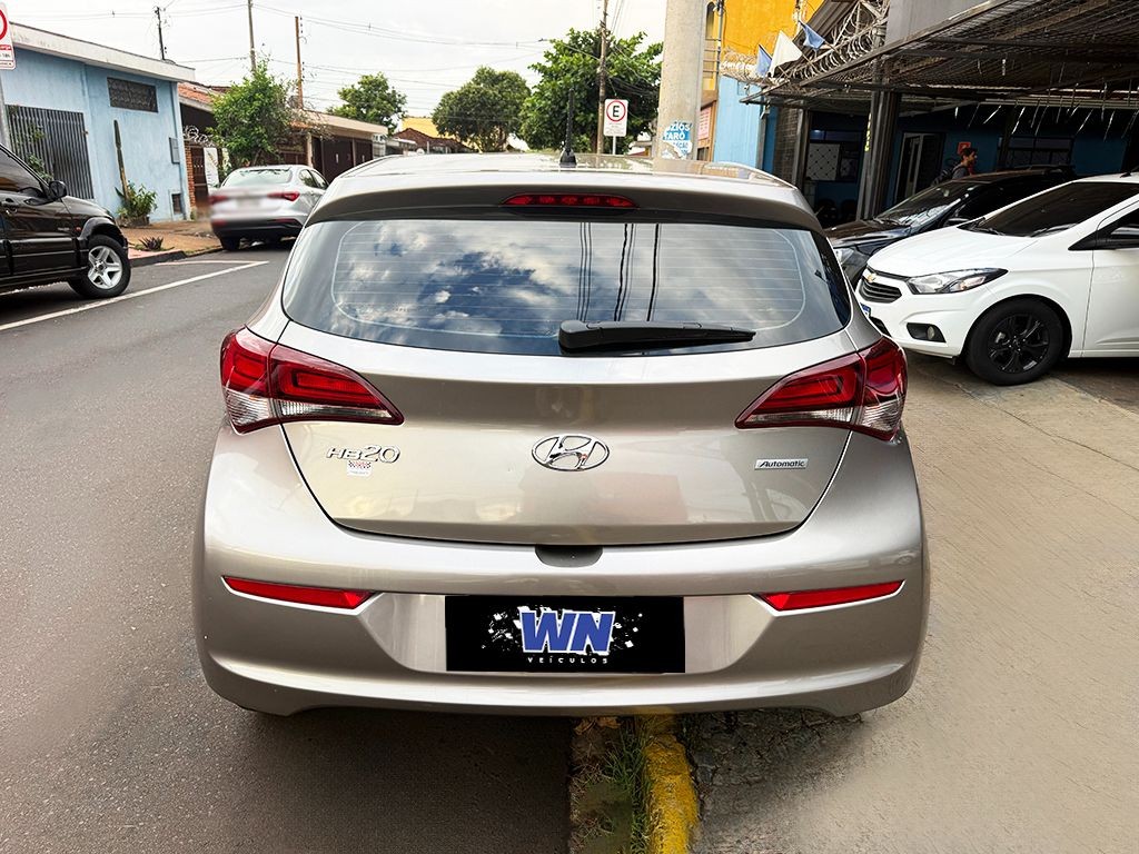 HB20 1.6 COMFORT PLUS 16V