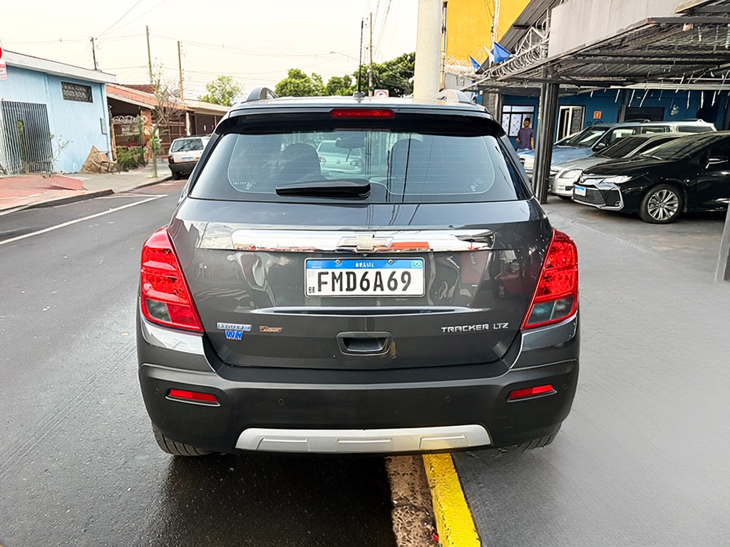 CHEVROLET TRACKER