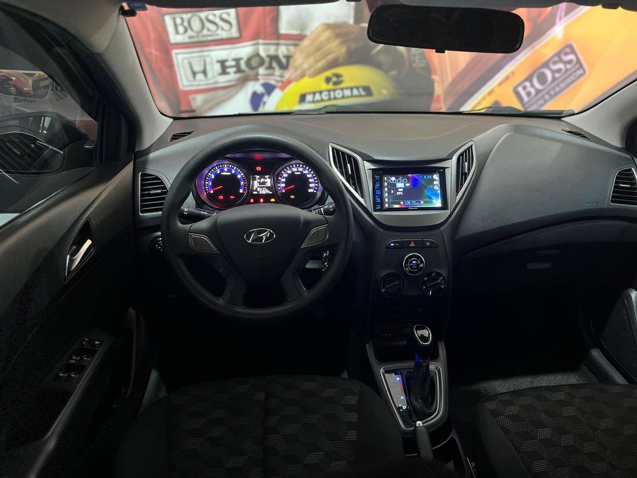 HYUNDAI HB20