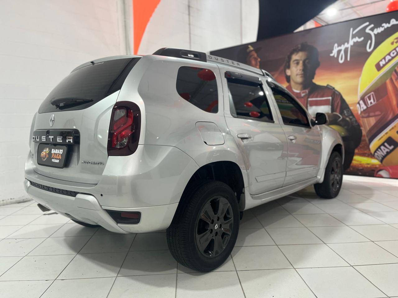 RENAULT DUSTER