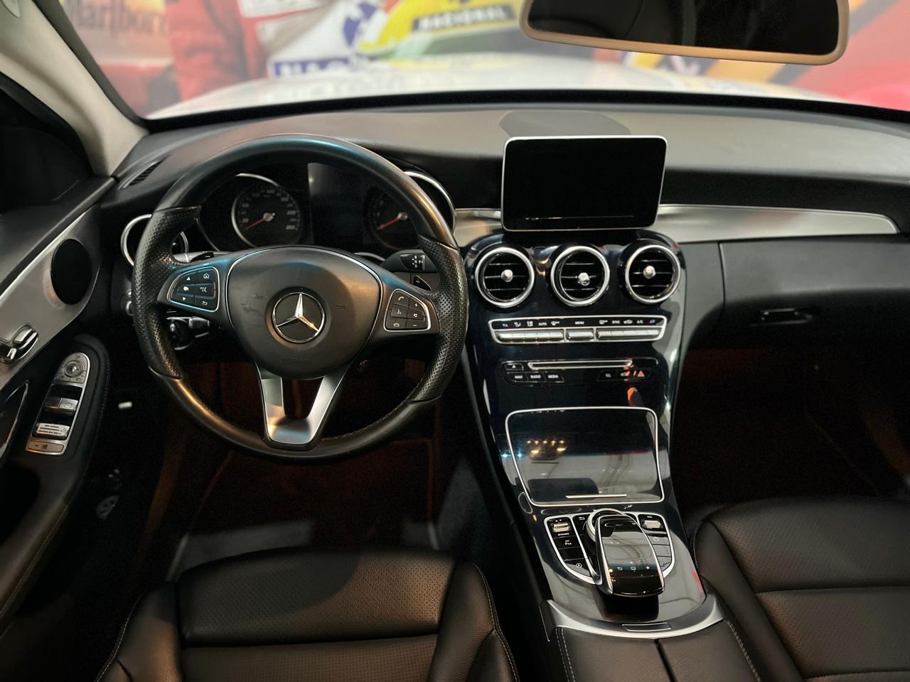 MERCEDES-BENZ C 200