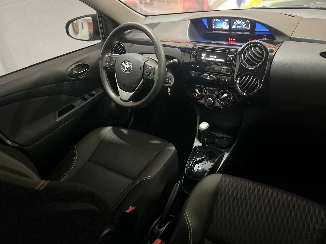 TOYOTA ETIOS