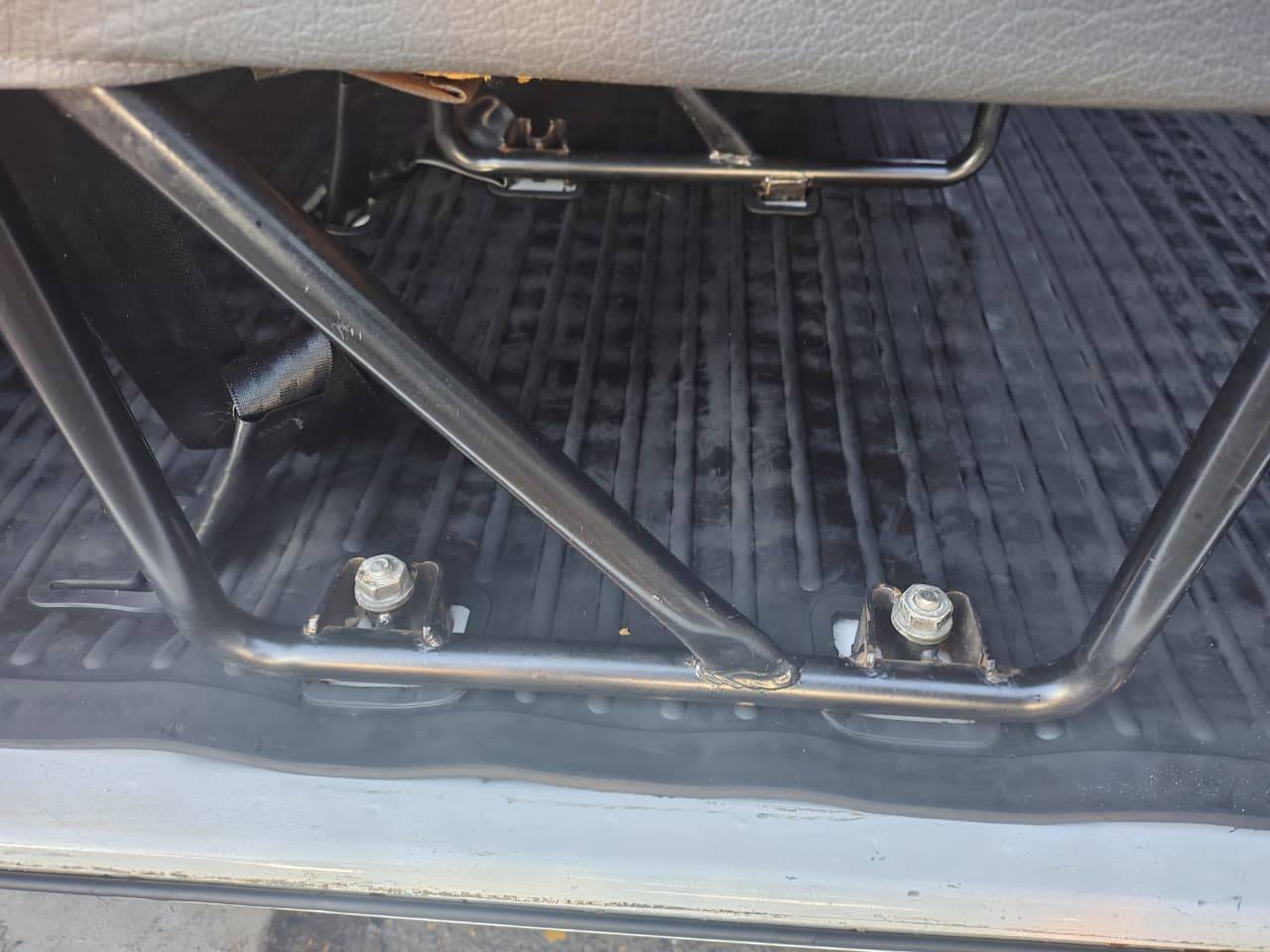 VOLKSWAGEN KOMBI