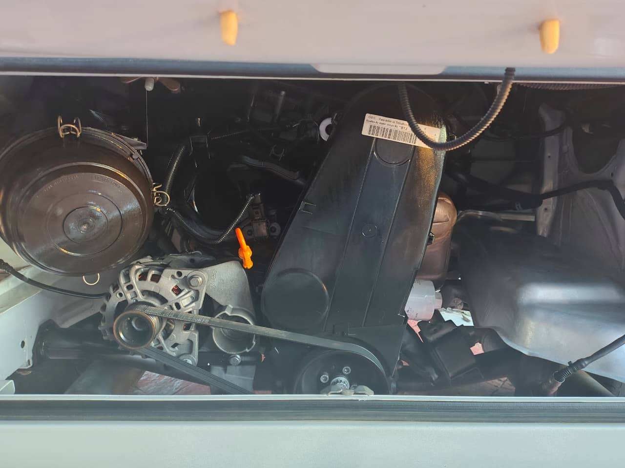 VOLKSWAGEN KOMBI