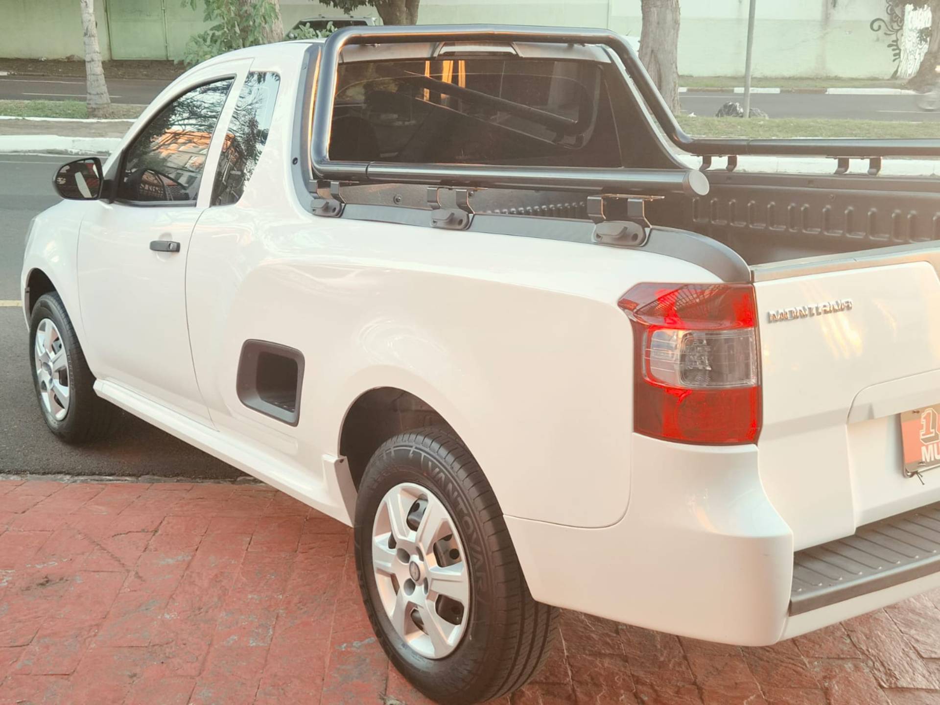 CHEVROLET MONTANA