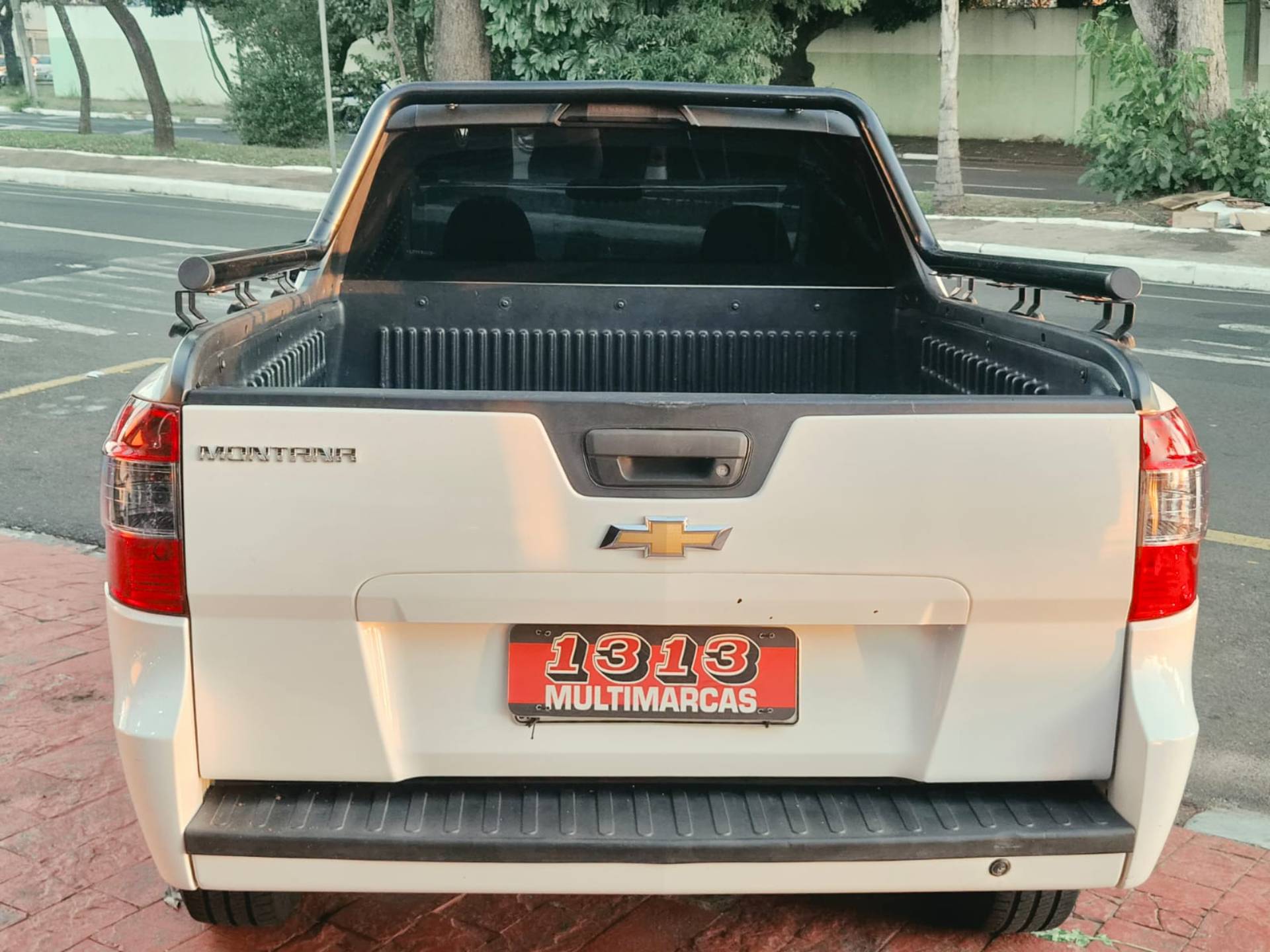 CHEVROLET MONTANA