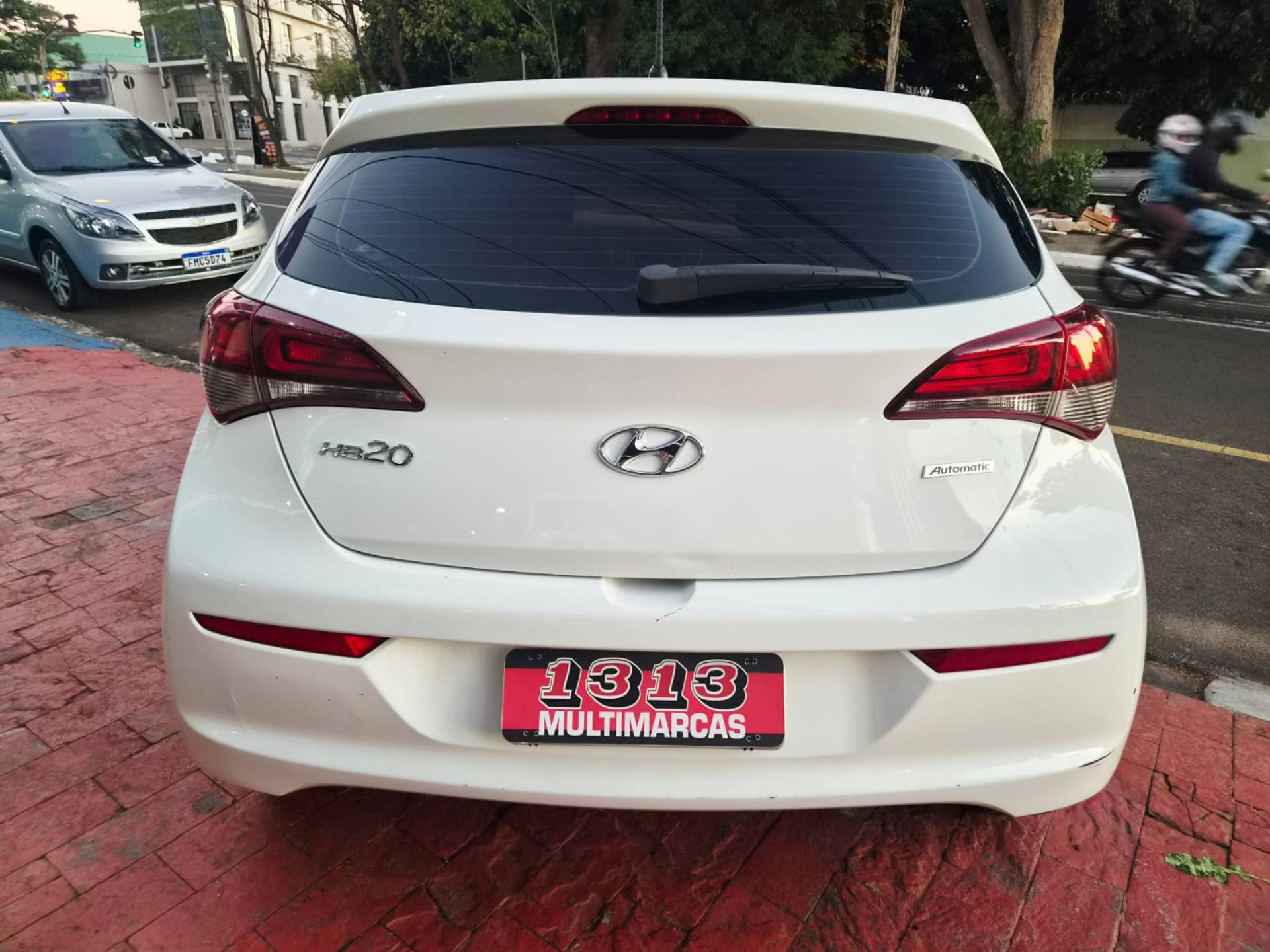 HYUNDAI HB20