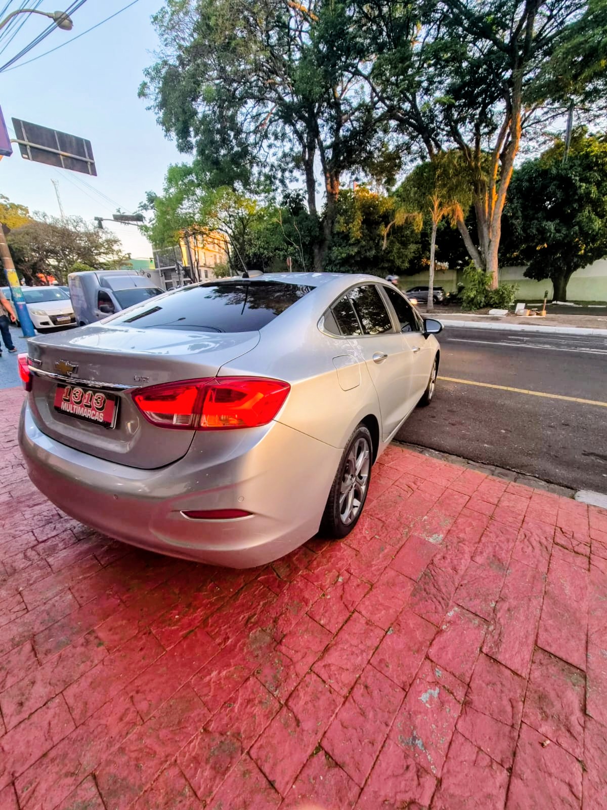 CHEVROLET CRUZE
