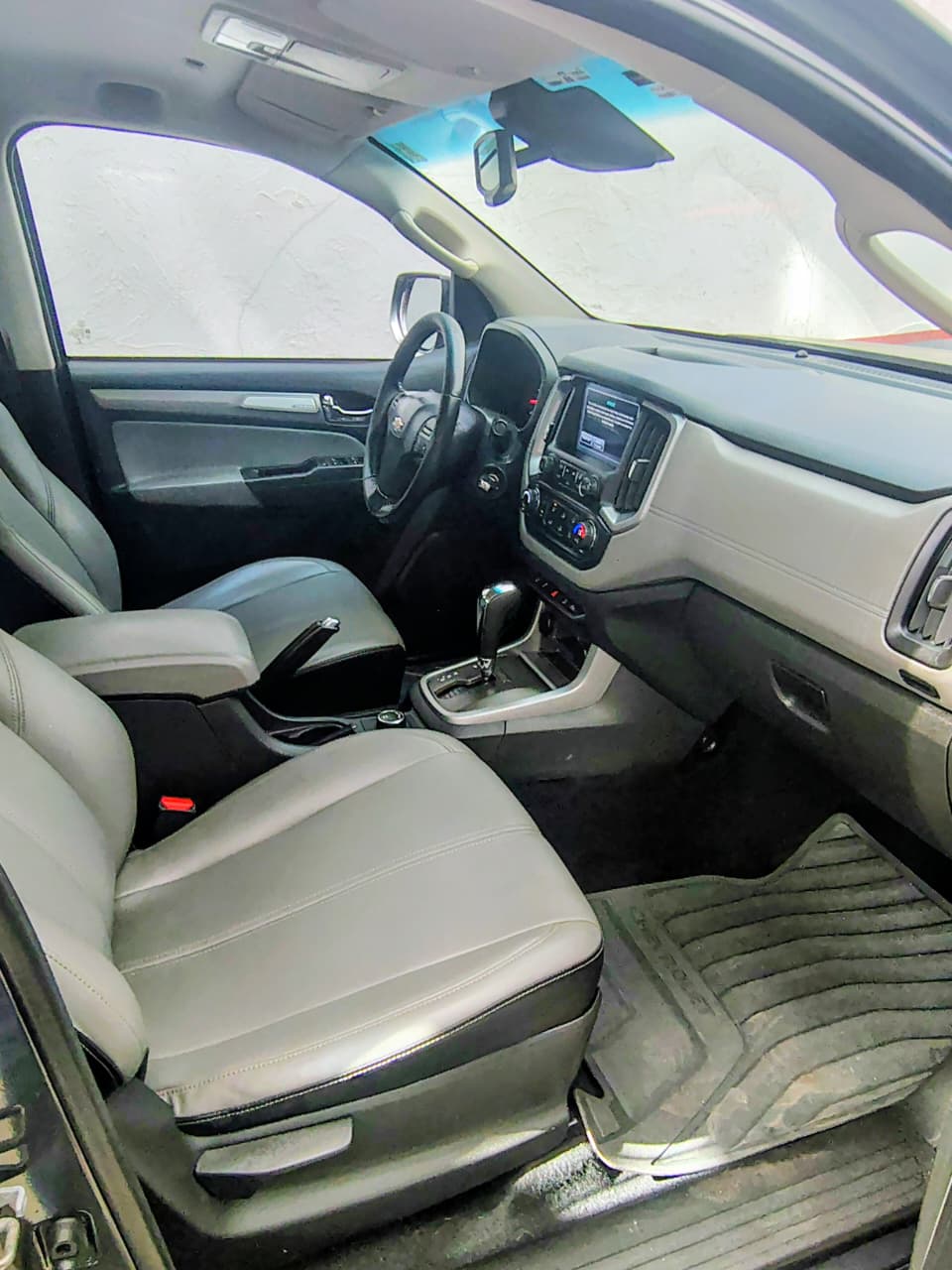 CHEVROLET S10