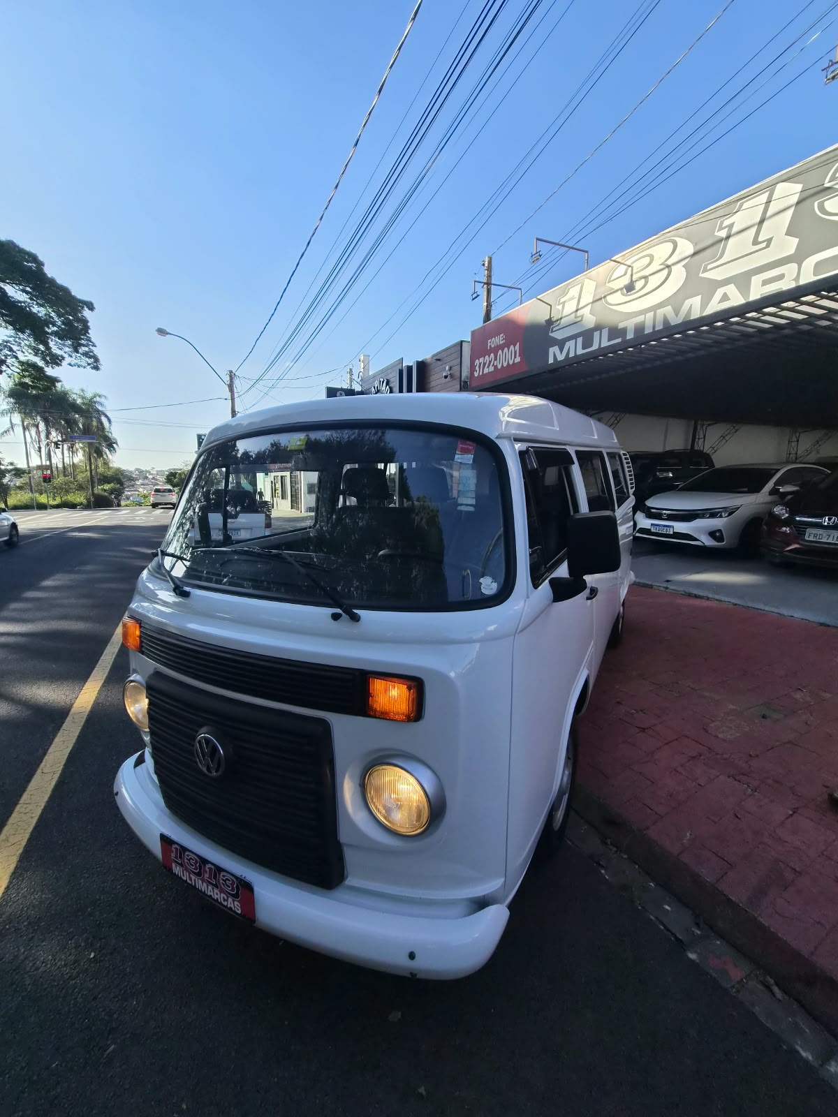 VOLKSWAGEN KOMBI