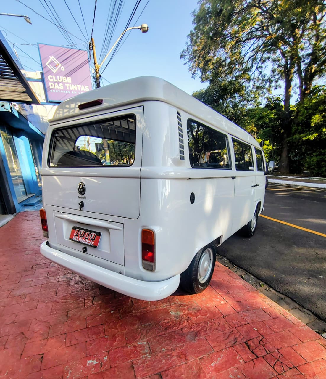 VOLKSWAGEN KOMBI