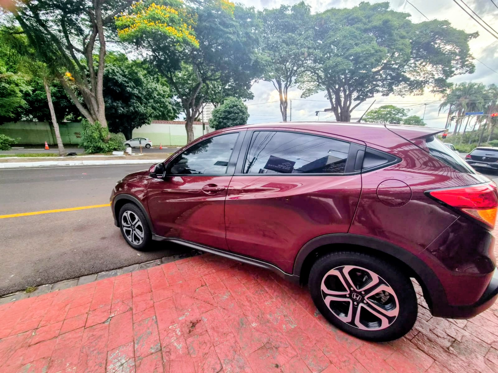 HONDA HR-V