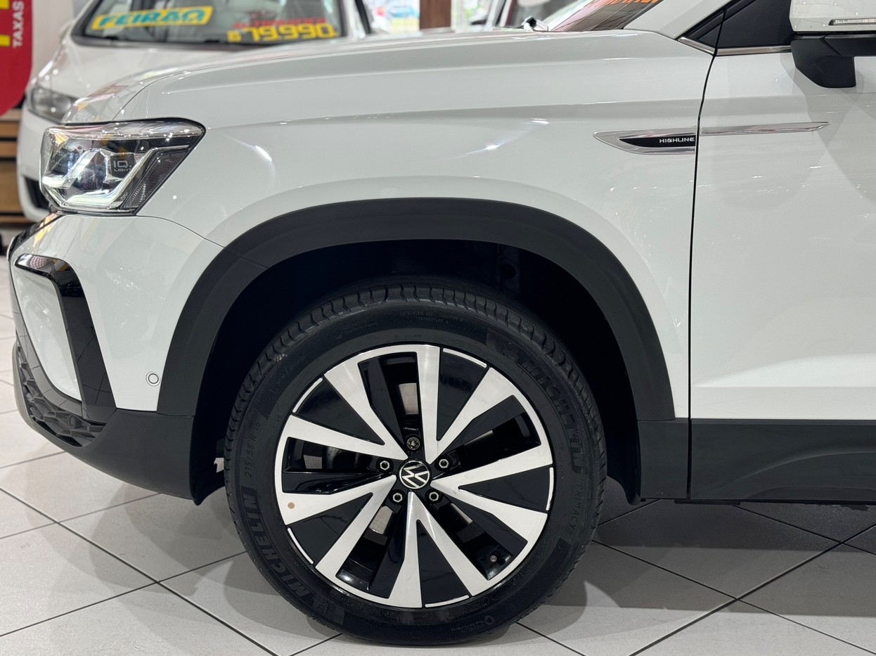 TAOS 1.4 250 TSI HIGHLINE