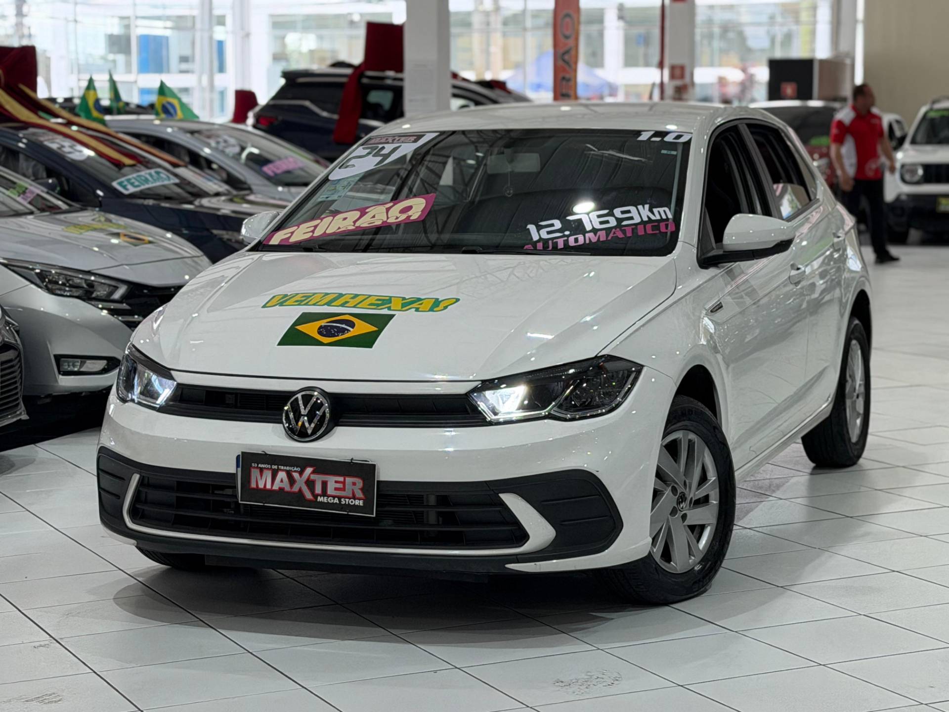 VOLKSWAGEN POLO