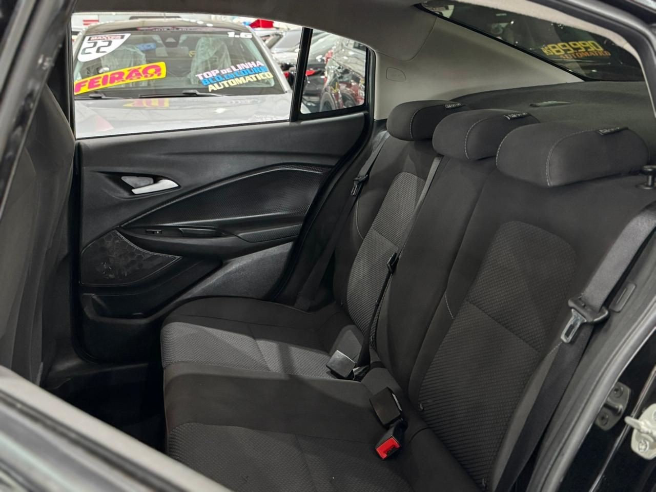 ONIX 1.0 TURBO PLUS LT