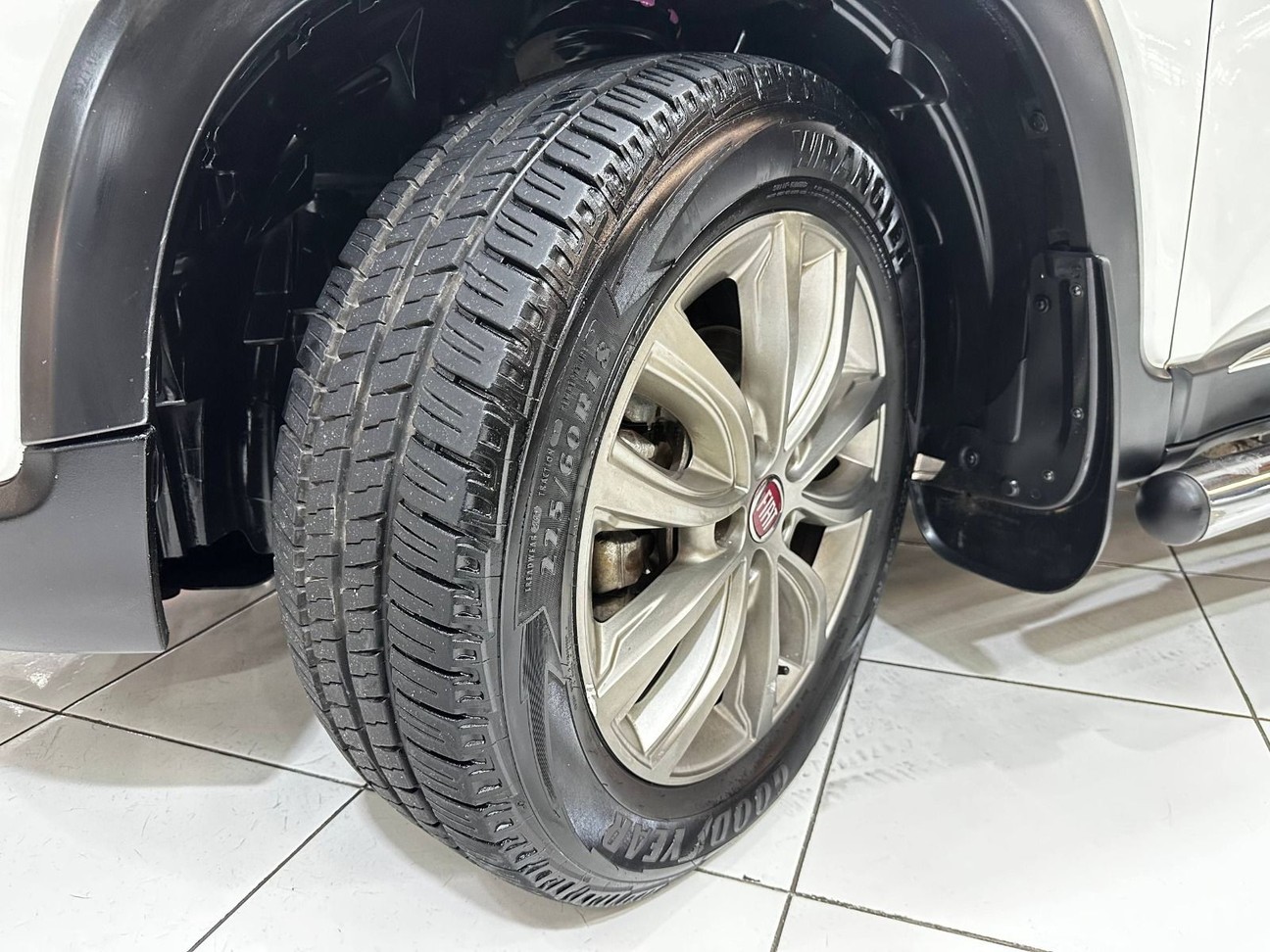 TORO 2.0 16V TURBO RANCH 4WD AT9