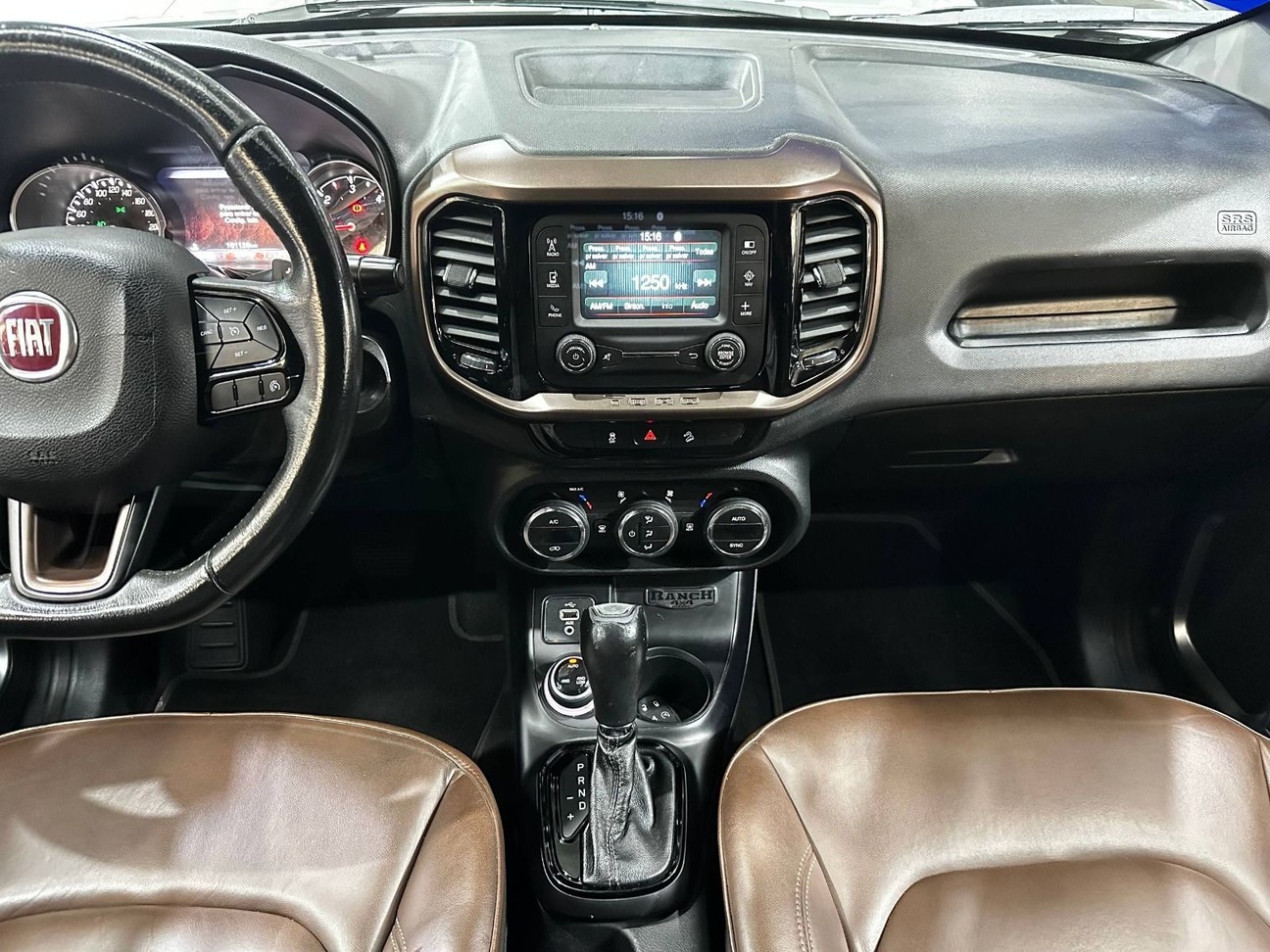 TORO 2.0 16V TURBO RANCH 4WD AT9