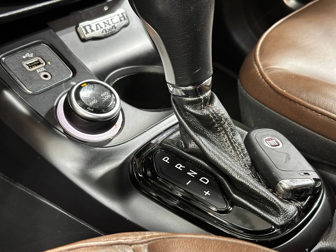 TORO 2.0 16V TURBO RANCH 4WD AT9