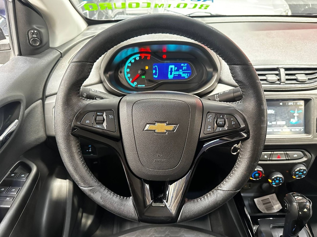 ONIX 1.4 MPFI LTZ 8V