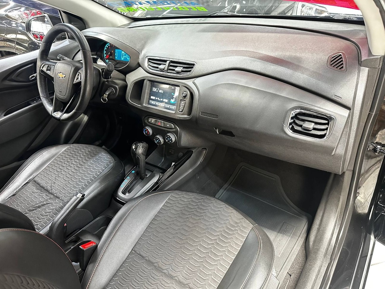 ONIX 1.4 MPFI LTZ 8V