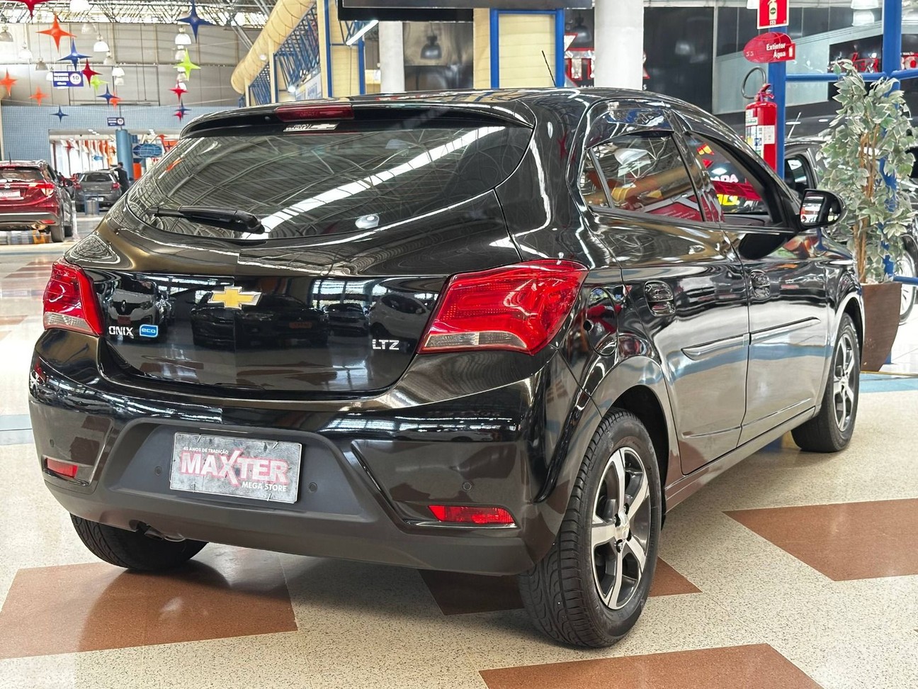 ONIX 1.4 MPFI LTZ 8V