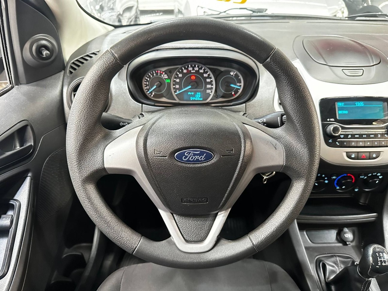 KA 1.0 TIVCT SE SEDAN