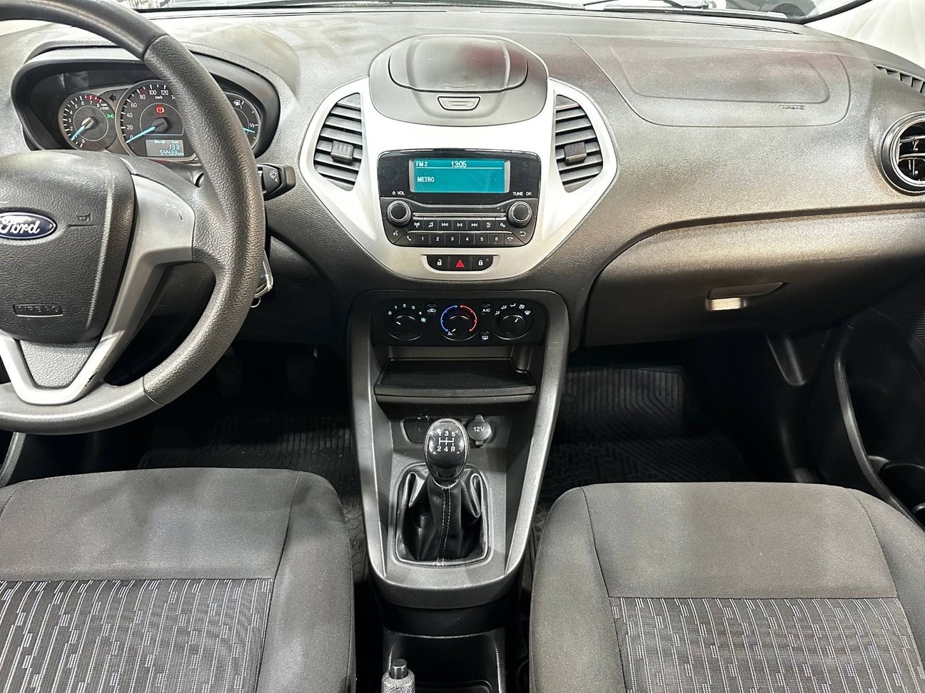 KA 1.0 TIVCT SE SEDAN