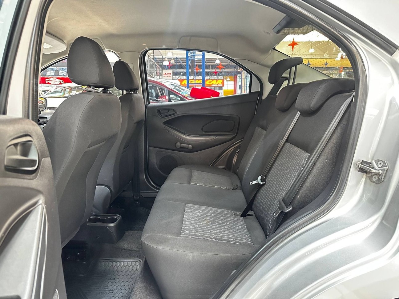 KA 1.0 TIVCT SE SEDAN