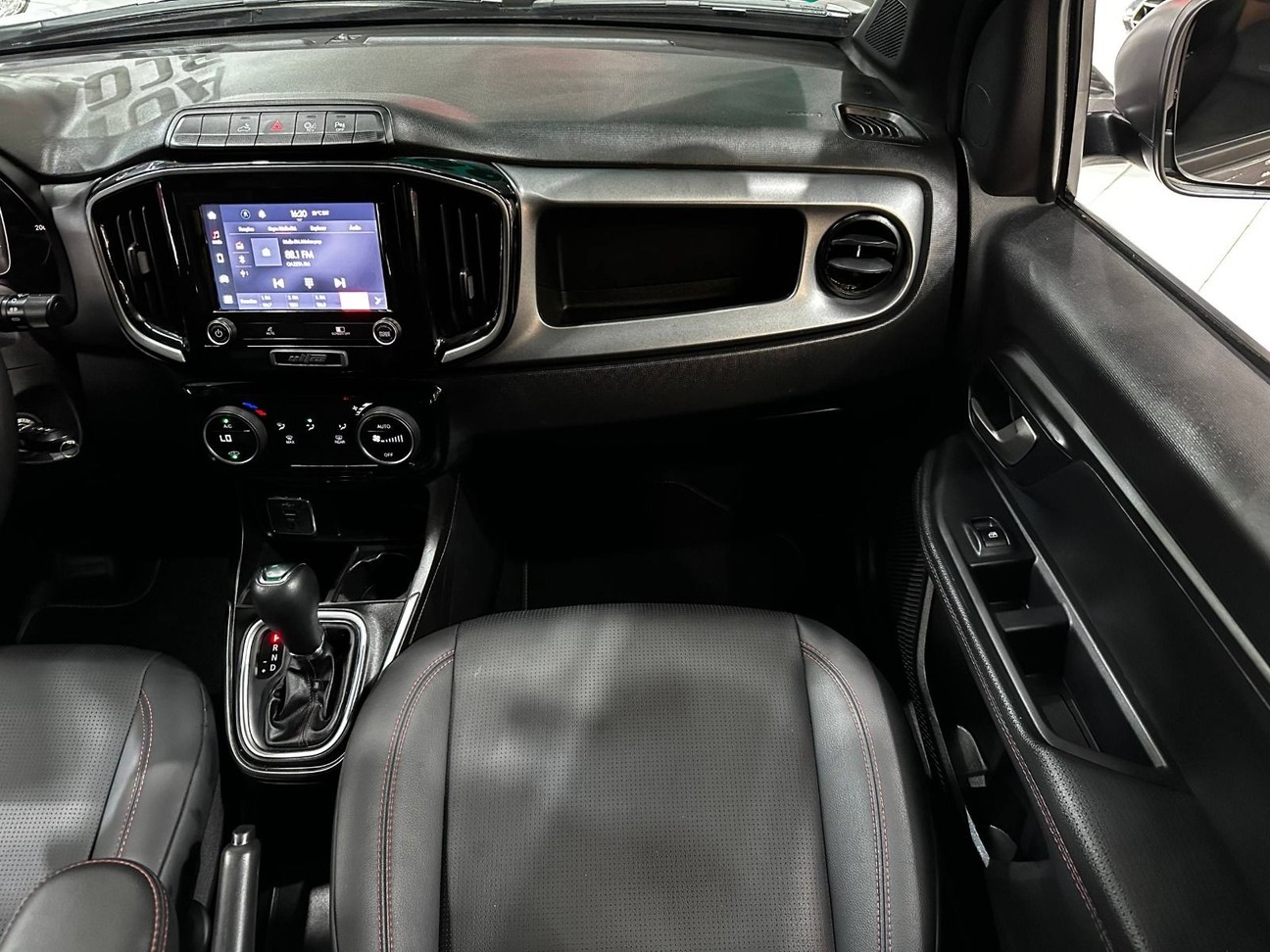 FIAT STRADA 1.0 TURBO 200 ULTRA CD