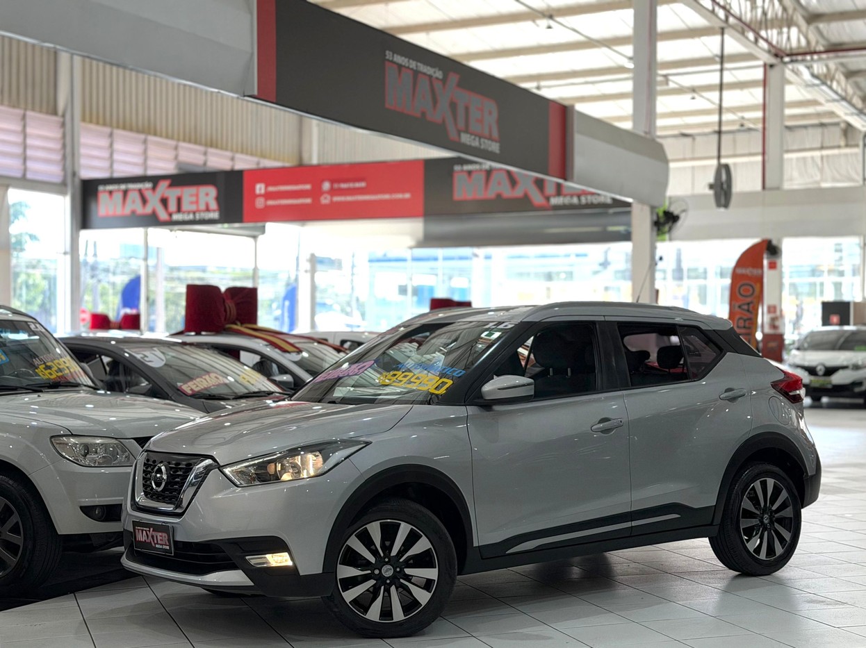 NISSAN KICKS