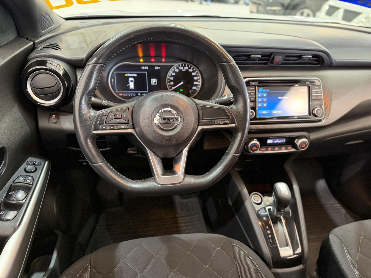 NISSAN KICKS