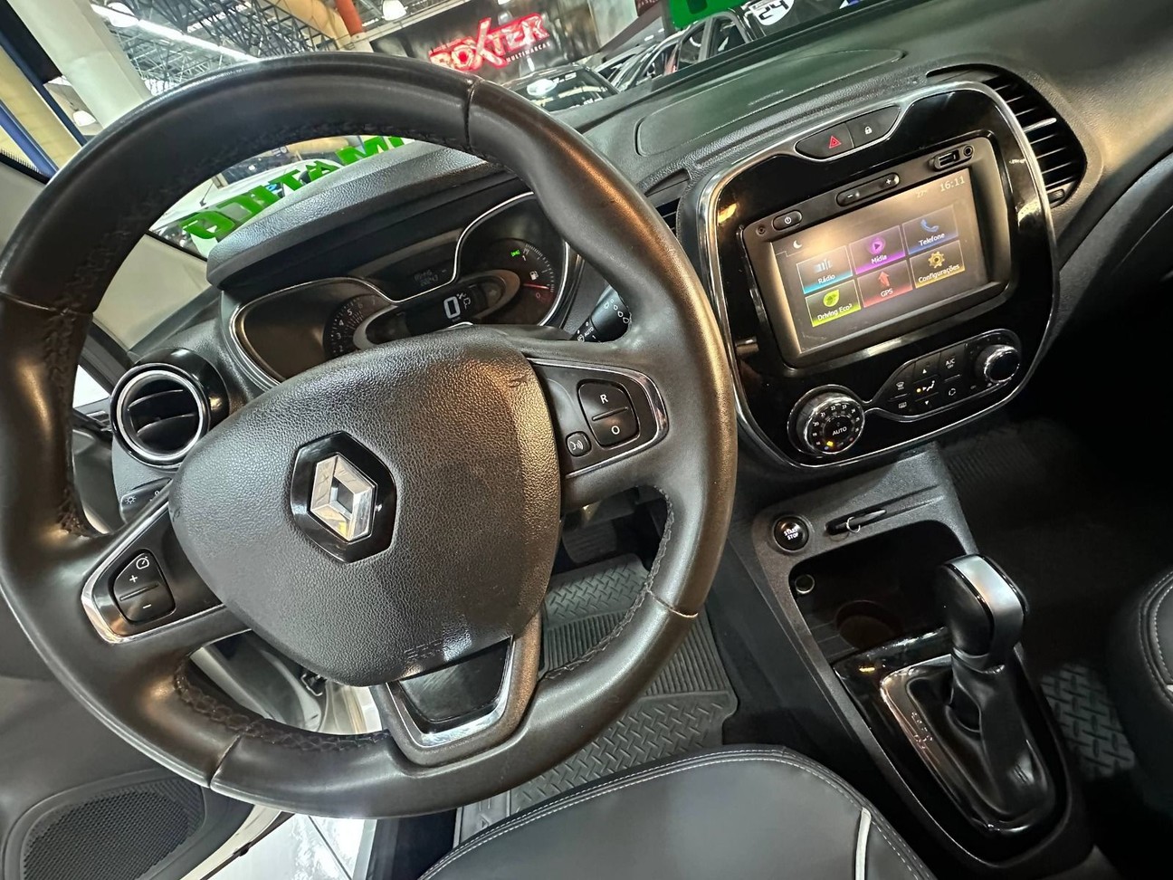 RENAULT CAPTUR