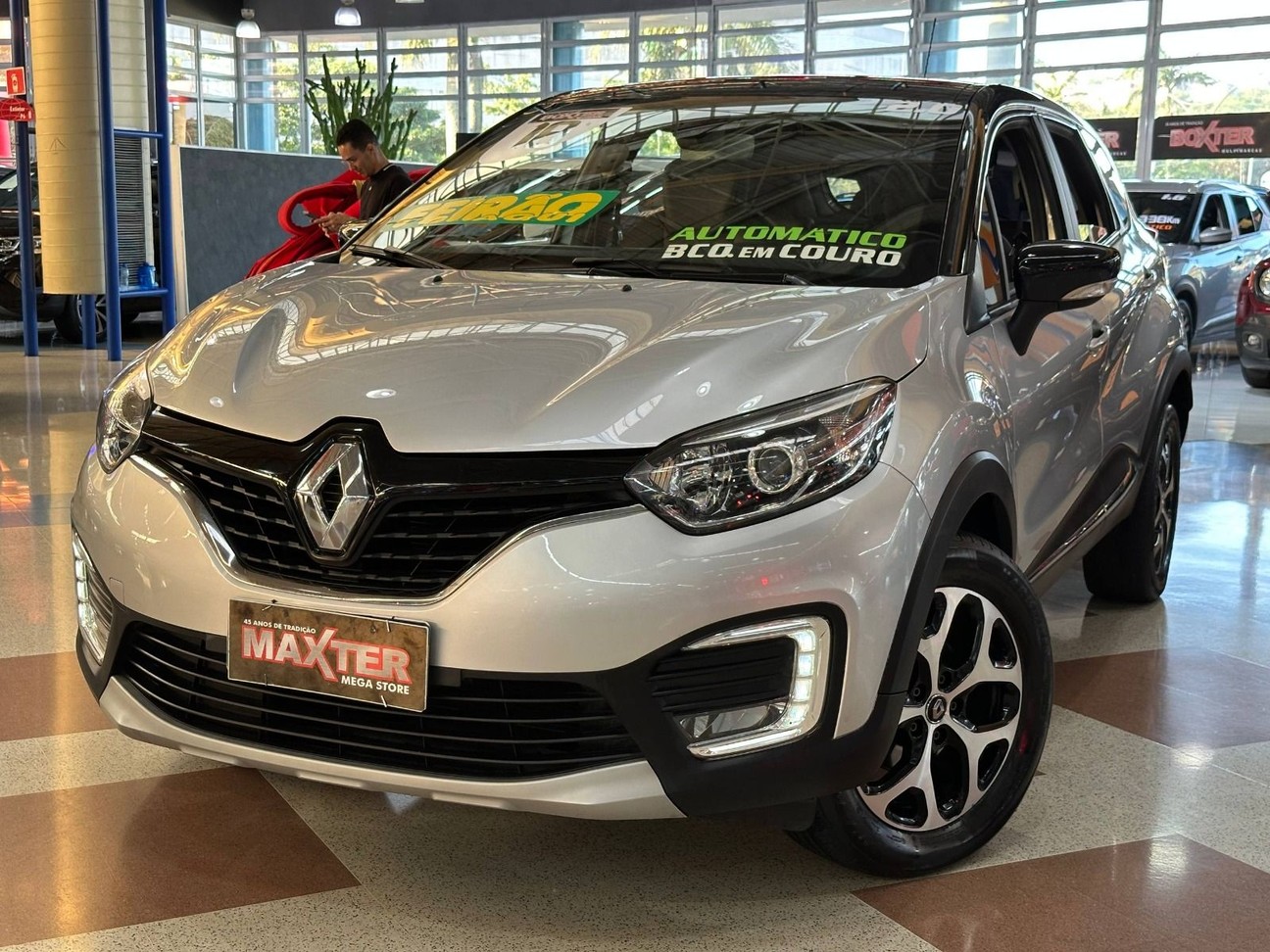RENAULT CAPTUR