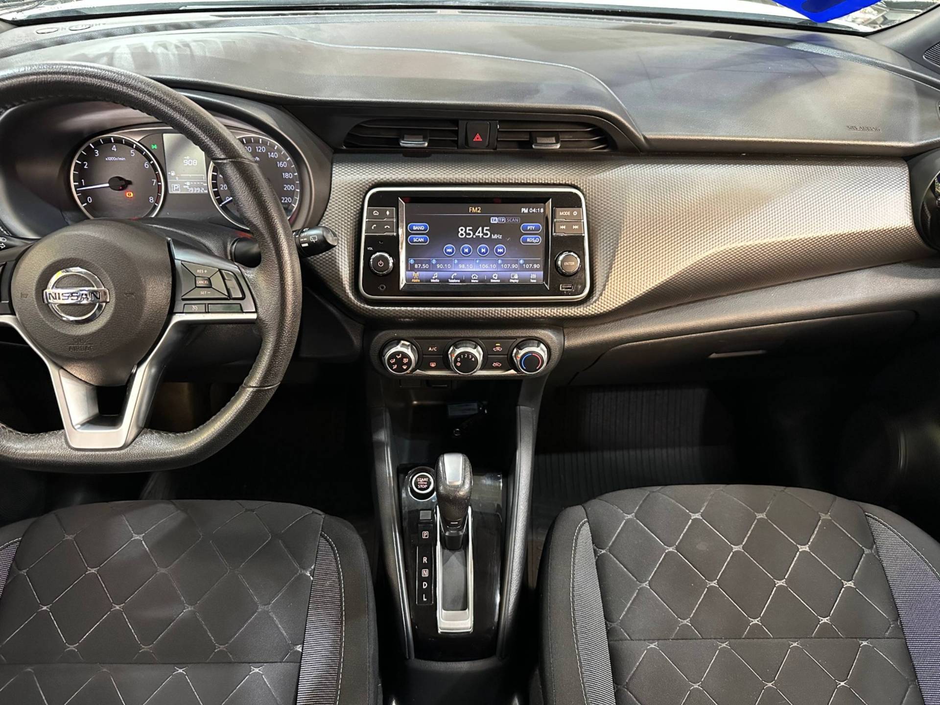 NISSAN KICKS