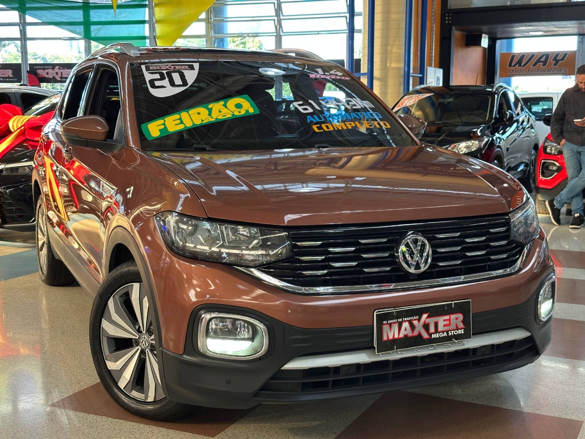 VOLKSWAGEN T-CROSS