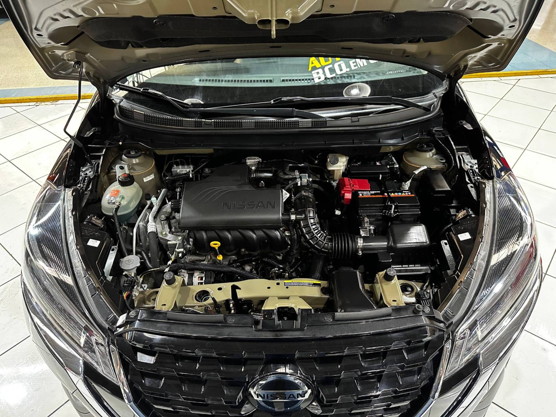 NISSAN KICKS