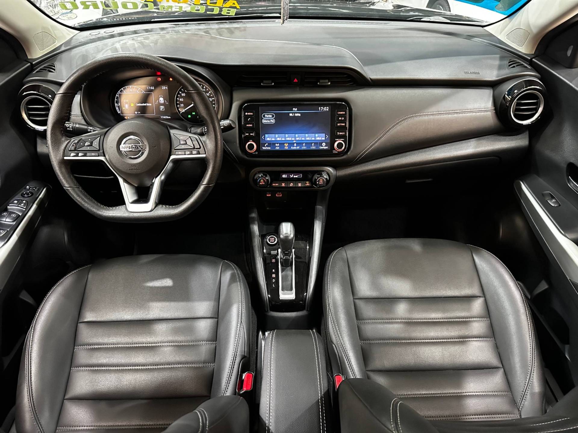 NISSAN KICKS