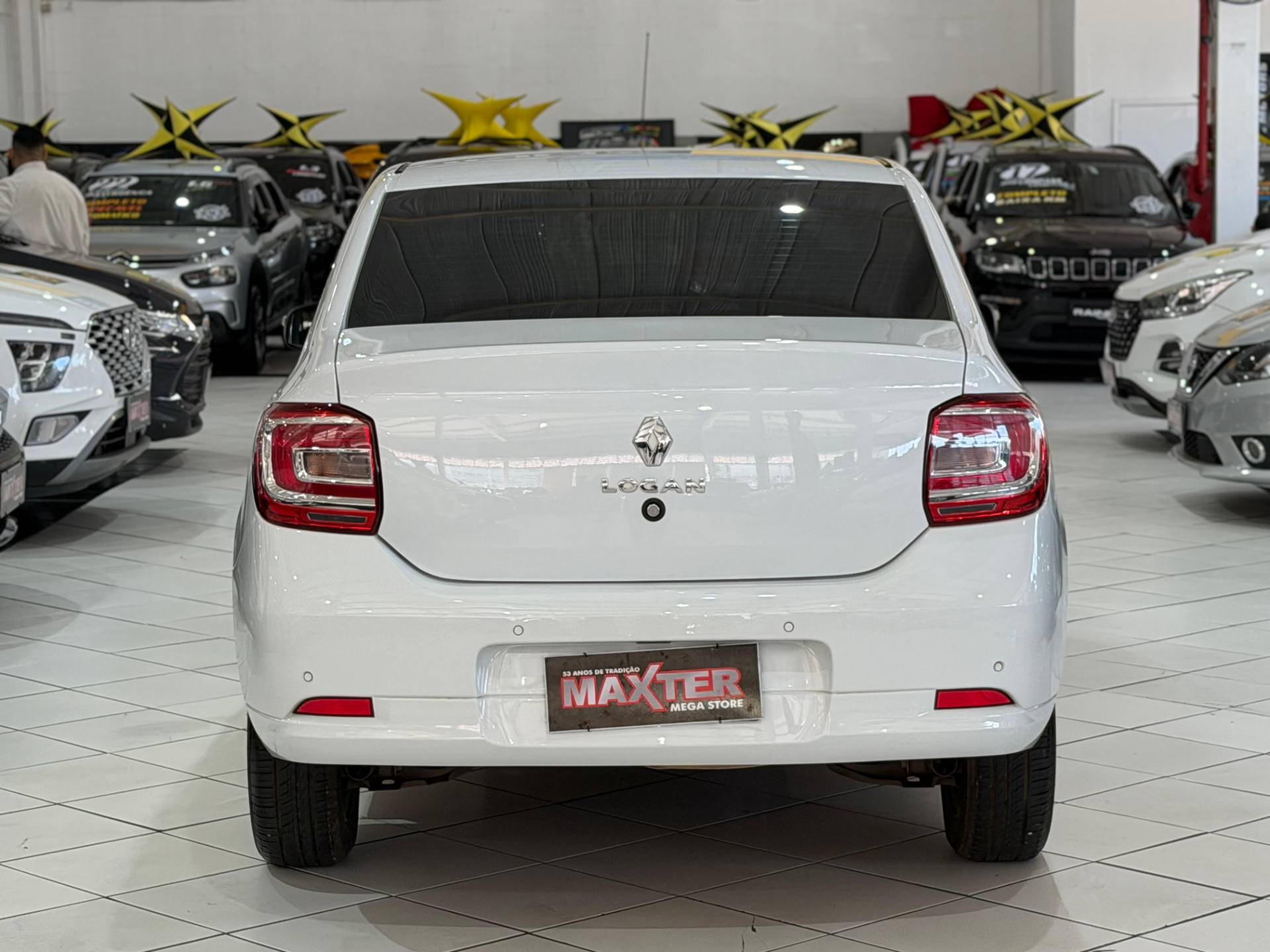 RENAULT LOGAN