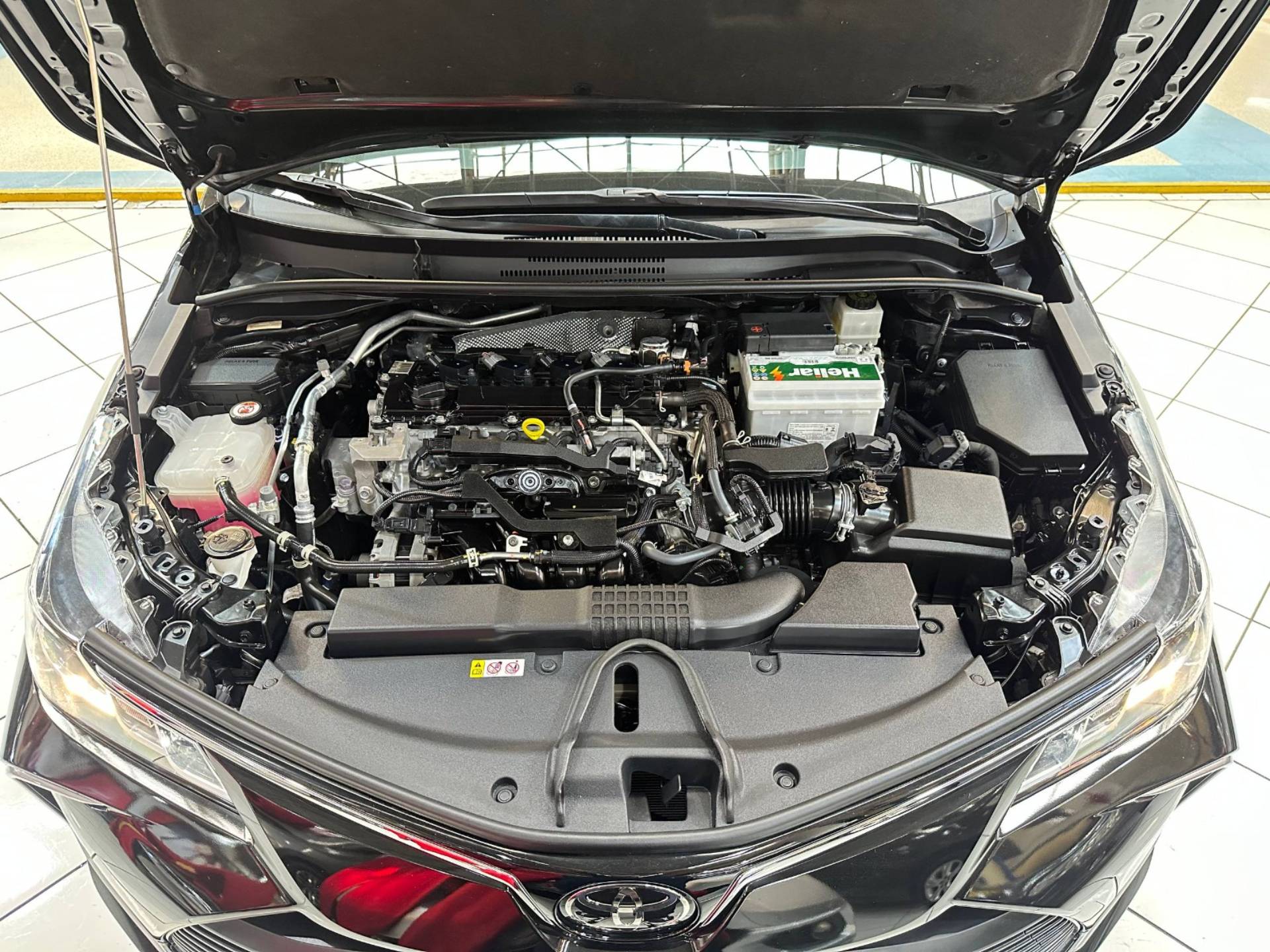 TOYOTA COROLLA