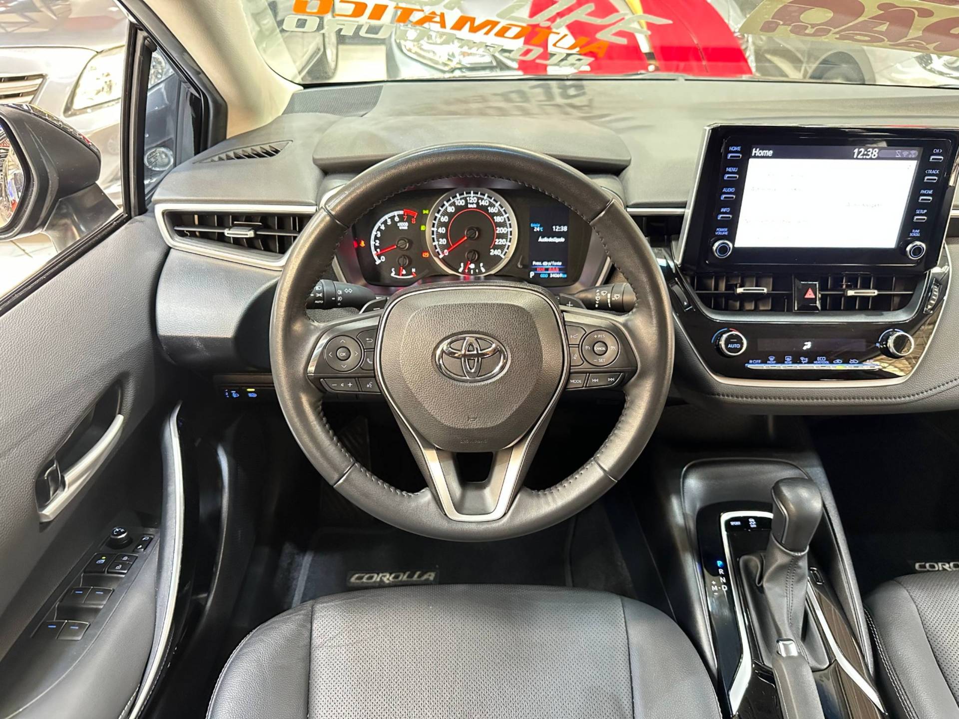 TOYOTA COROLLA