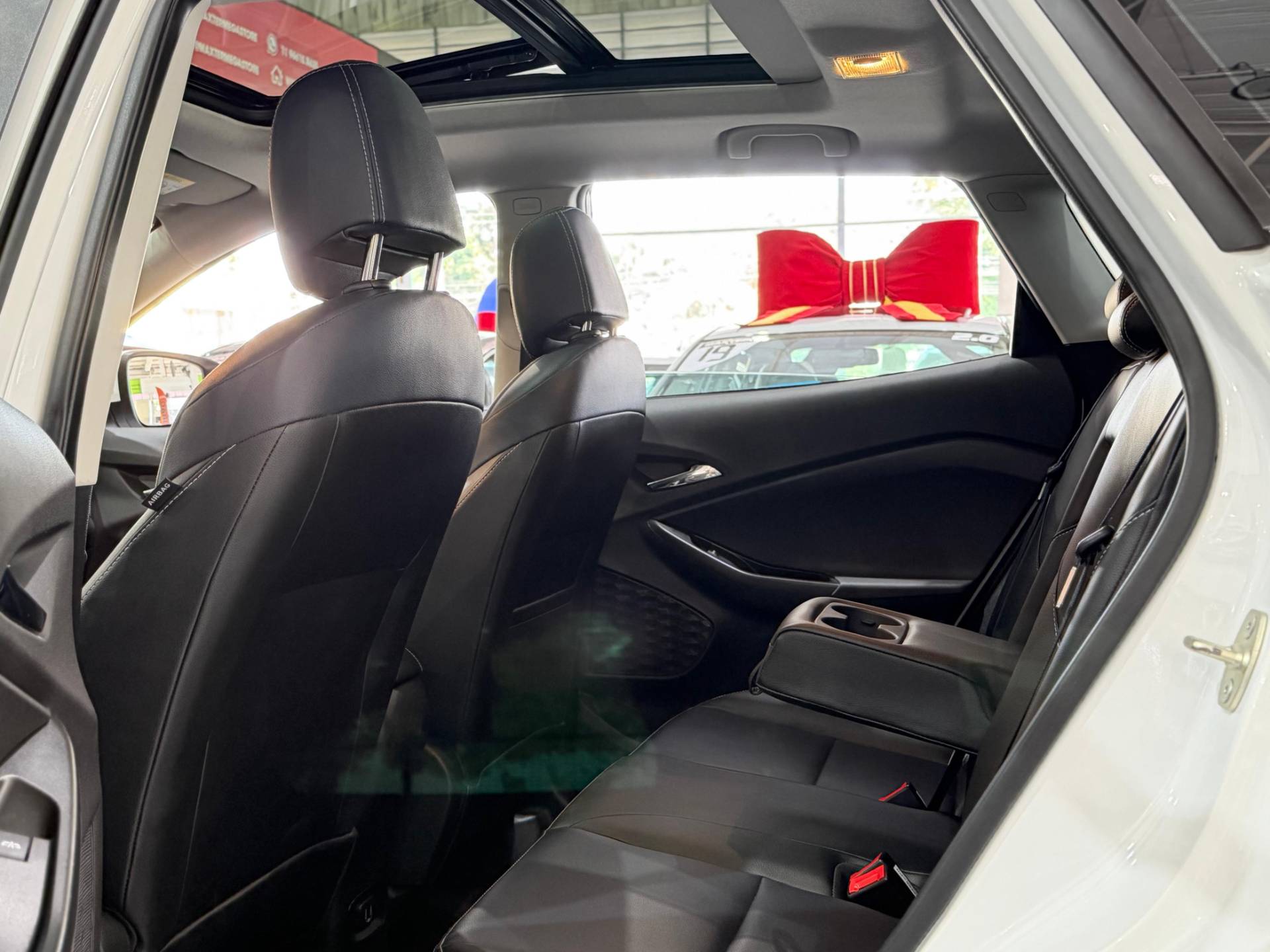 CHEVROLET TRACKER