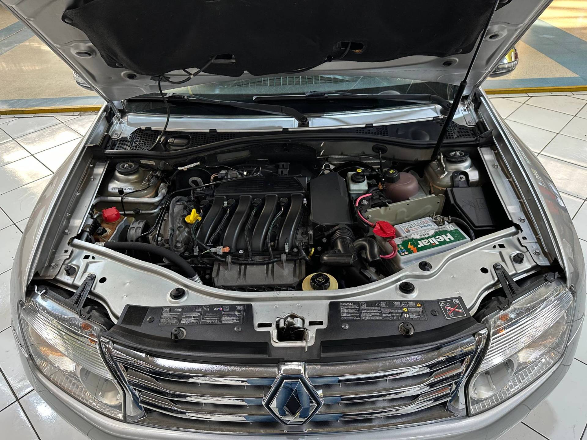 RENAULT DUSTER